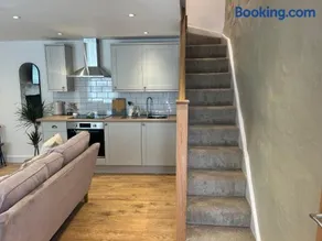 Cosy modern miners cottage - Image 4