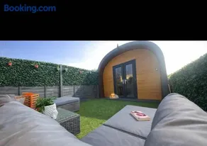 Willow Nook, near Saundersfoot and Tenby - Image 1