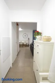 Appartement de 4 chambres à 13 minutes de Paris (train) - Image 2