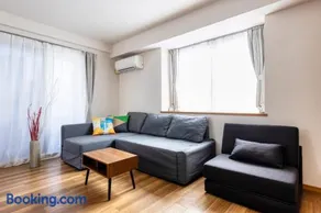 ROMANTIC FLAT IN THE HEART OF SHIBUYA / 7MIN WALK - Image 1