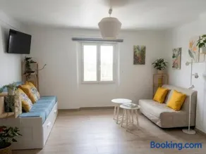 spacieux logement vieil antibes climatisé 5 minutes plages - Image 1