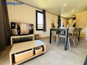 Magnifique chalet climatisé avec jardin adapté PMR - Image 1