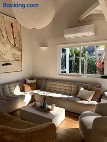 The Tree House Byron Bay - Image 2