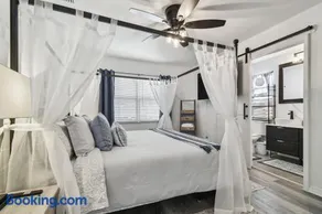 The Palm at Busch Gardens Cozy 3 BR Oasis - Image 4