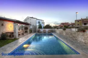 Villa Ulika - 3 apt for 4 persons - Image 3
