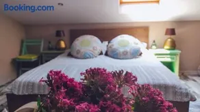 River Hills Guest House - Image 4
