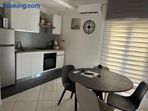 The Cannizzaro Home - Image 2