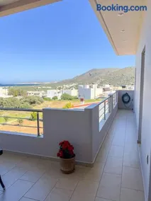 Sea Breeze apartment - Image 1
