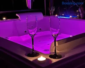 Apartament z Jacuzzi na wyłączność Dolina Baryczy - Image 1