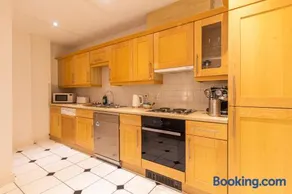 Stay at City of London - Image 5