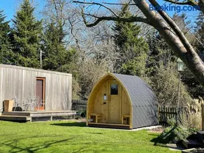 Host & Stay - Parsons Pleck - Image 2