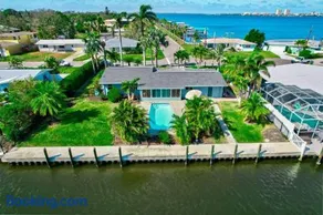 River House Retreat - Image 1