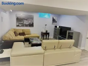 Gilford Beach Apartment - Image 2