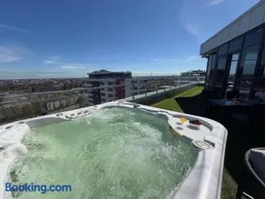 Exclusive Penthouse And SPA - Image 3