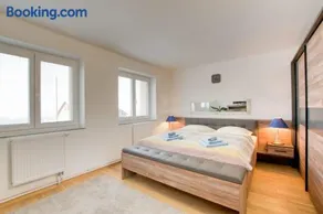 Residence - Image 3