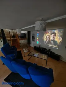 Cosy Ciné 8 - Image 1