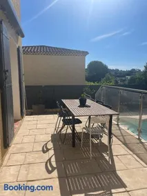 Belle villa 8 pers jardin & piscine au calme - Image 4