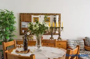 Elegant Sea View Apartment - Image 2