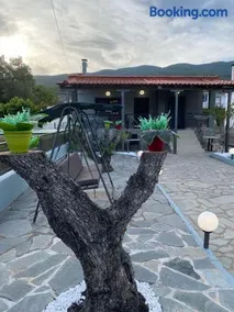 Villa Helen - Image 1