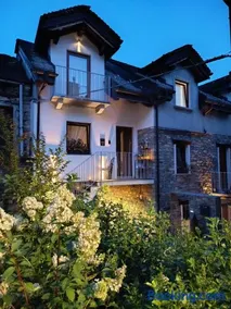 LA VIA DEL SALE accommodations holidays - Image 1