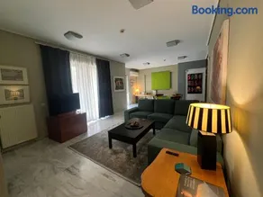 Green Apartment near Marousi Hospitals & OAKA, by PromosHomes - Image 2