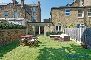 Garden Oasis - Image 1
