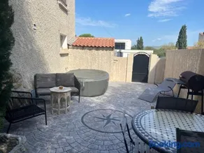 Charmant logement avec un extérieur et un jacuzzi - Image 1