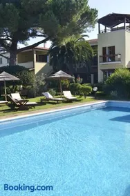 Country Hotel Vessus - Image 3