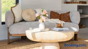Villa Minto at Bloom Into You Flower Farm - Image 5