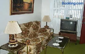 Johnstown Motel - Image 2