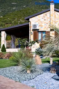 Pinelia Home - Image 3