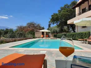 Villa Maragoudi - Image 2