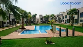 Oasis Beach 1, La Zenia - premium location - Image 1