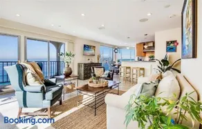 One Bedroom Oceanfront Residence with Panoramic Vi - Image 3
