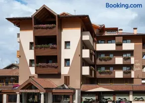 Hotel Paganella Andalo - Image 2