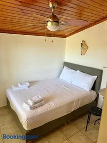 Ouranos Cosy Home - Image 1
