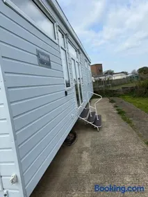 Enzos palace- St Margaret's Holiday Park - Image 3