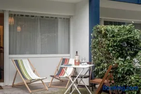 Bayonne et Anglet à pied - Terrasse bois privative - Image 3