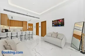 Studio and 1BR Meydan Azure Gateway Superior- 10min to Burj Khalifa, Dubai Mall and Airport and 20min to Marina - Image 3