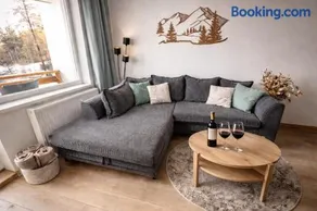 Hagy Apartments - Image 2