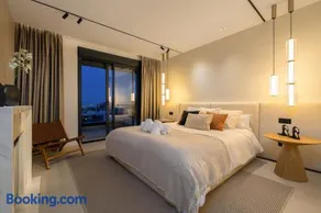Luxury Penthouse with Jacuzzi, Sea View and Gym - Image 5
