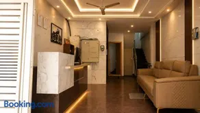 Hotel Livotel Near DLF Cyber City Gachibowli - Image 3