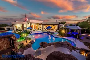 Private Oasis Pickleball Sand Volleyball Sleeps 24 - Image 2