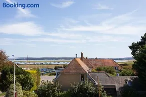 Coastguard Cottage - Image 2