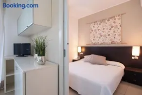 Elegante Appartamento Fronte Mare nel Residence El Palmar - Image 2