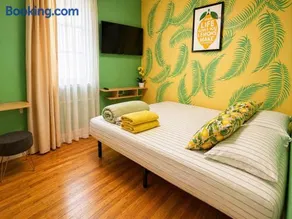 Lemon Vibes room in Guesthouse - Image 1