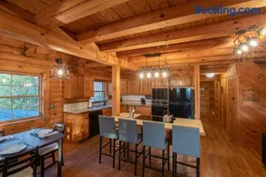 Treetops Cabin easy to Asheville with fast wifi and great view - Image 4