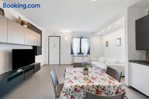 Caky's House - Image 3