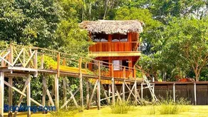 Jambu Hostel Combu - Image 1