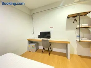 ซับรูมโฮเทล Subroom Hotel - Image 2